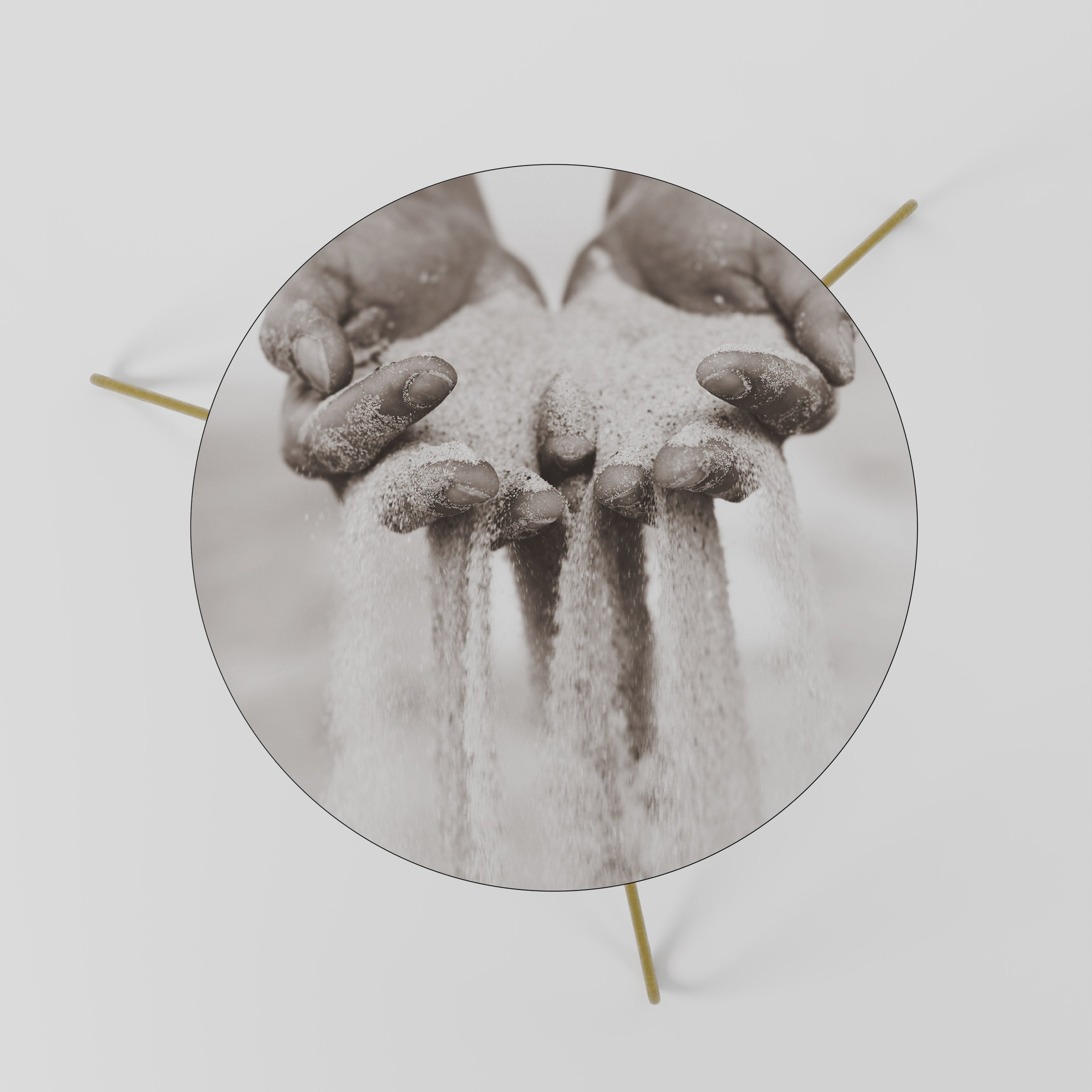 HANDS OF FATE Couchtisch 60