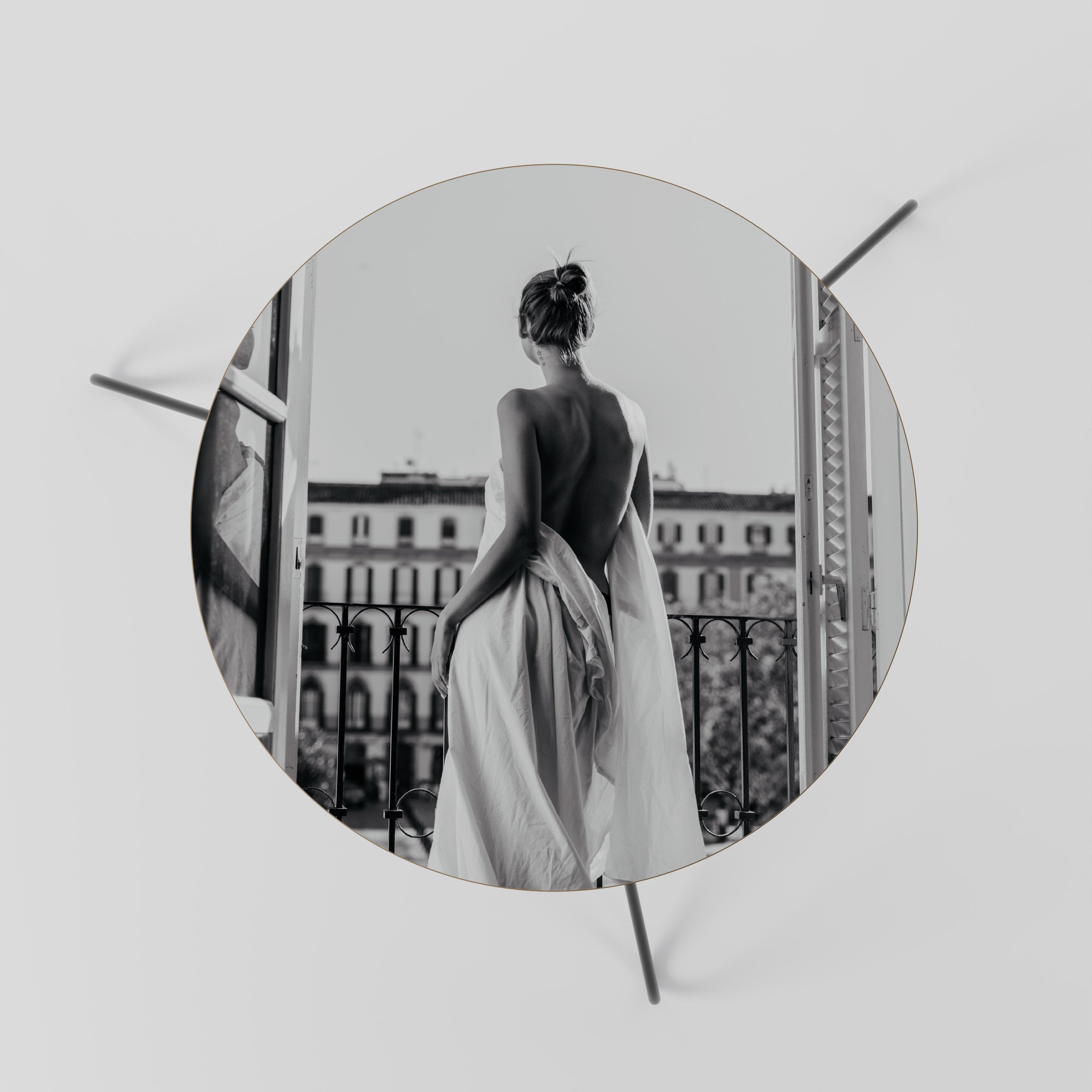 DRESS OF DREAMS Couchtisch 60