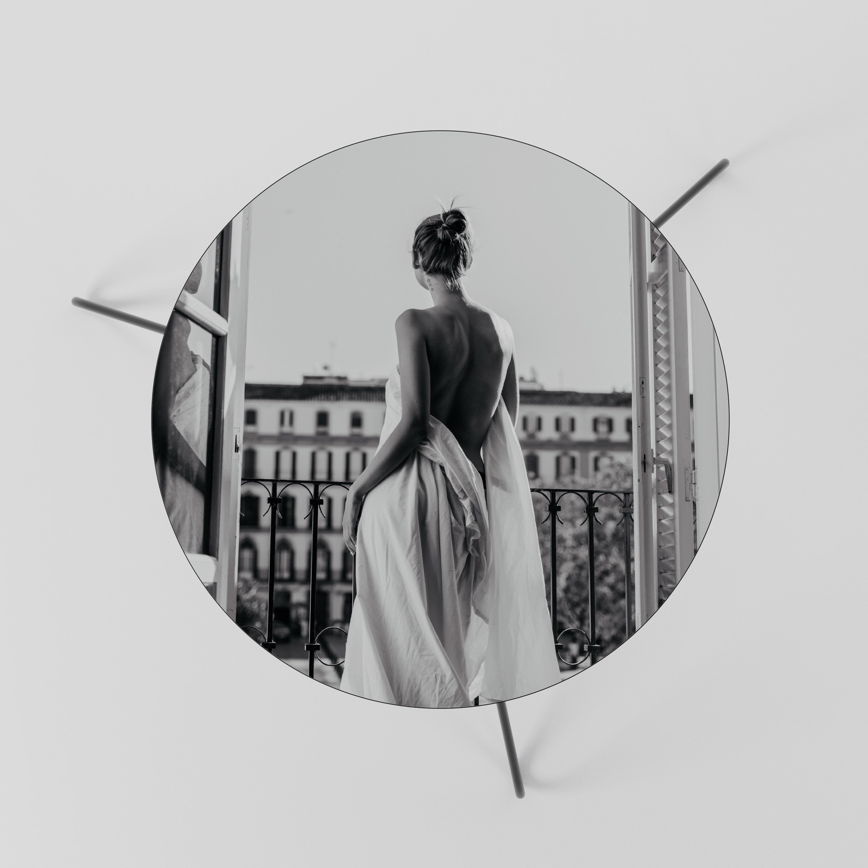 DRESS OF DREAMS Couchtisch 60