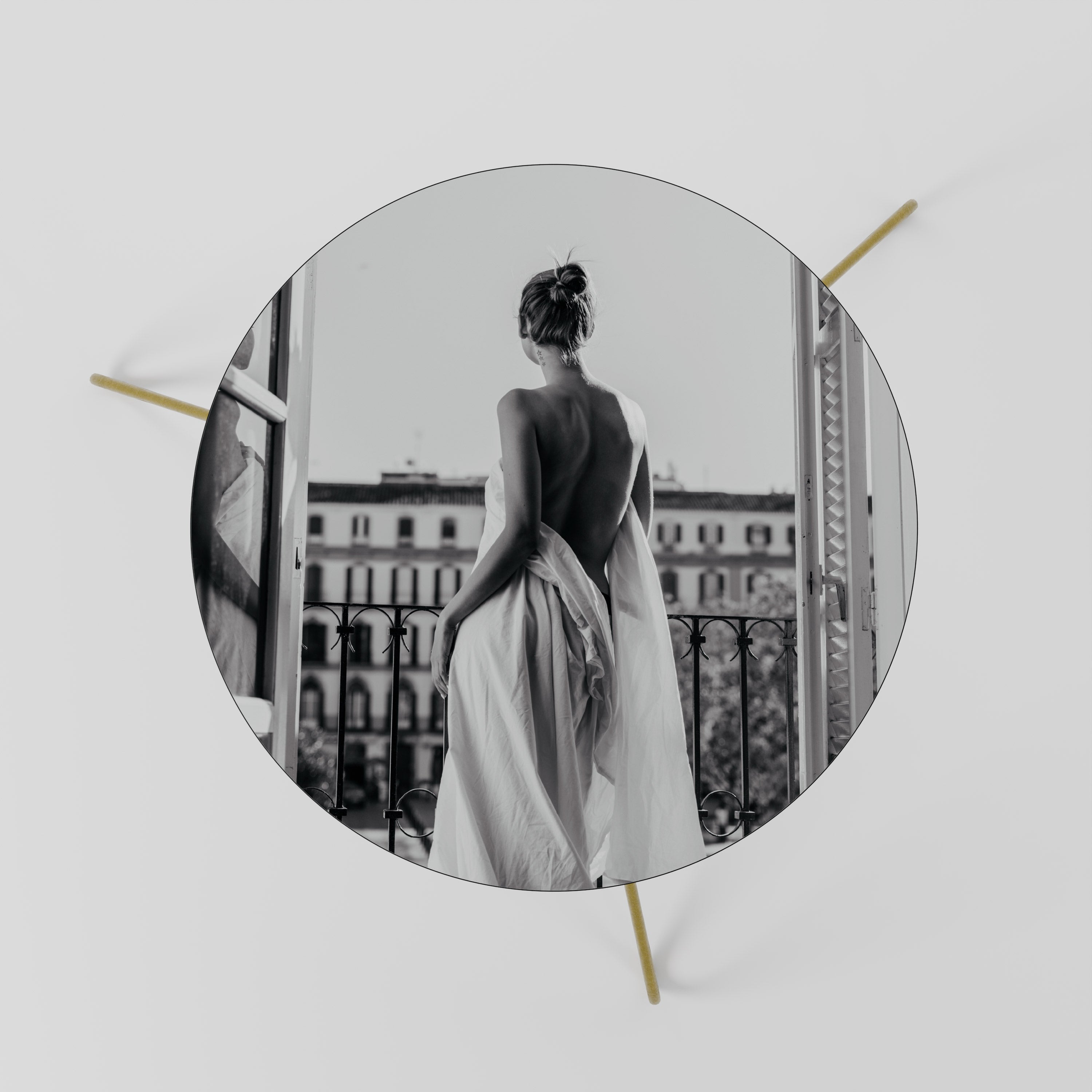 DRESS OF DREAMS Couchtisch 60