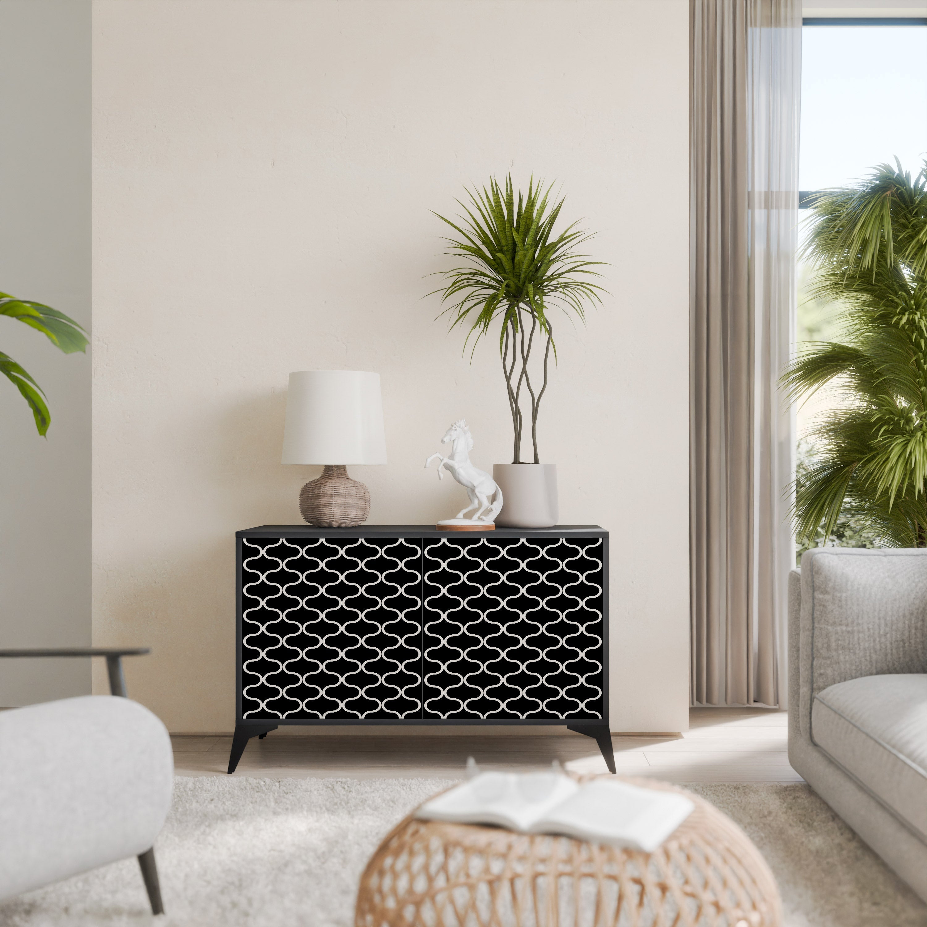 TESSELATED BLACKNESS Sideboard mit 2 Türen in schwarzem Finish