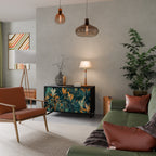 FLORAL SERENITY Sideboard mit 2 Türen in Schwarz