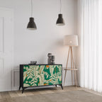 VERDANT PLEASURES Sideboard mit 2 Türen in Schwarz