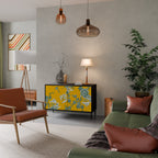 YELLOW CHINOISERIE Sideboard mit 2 Türen in Schwarz