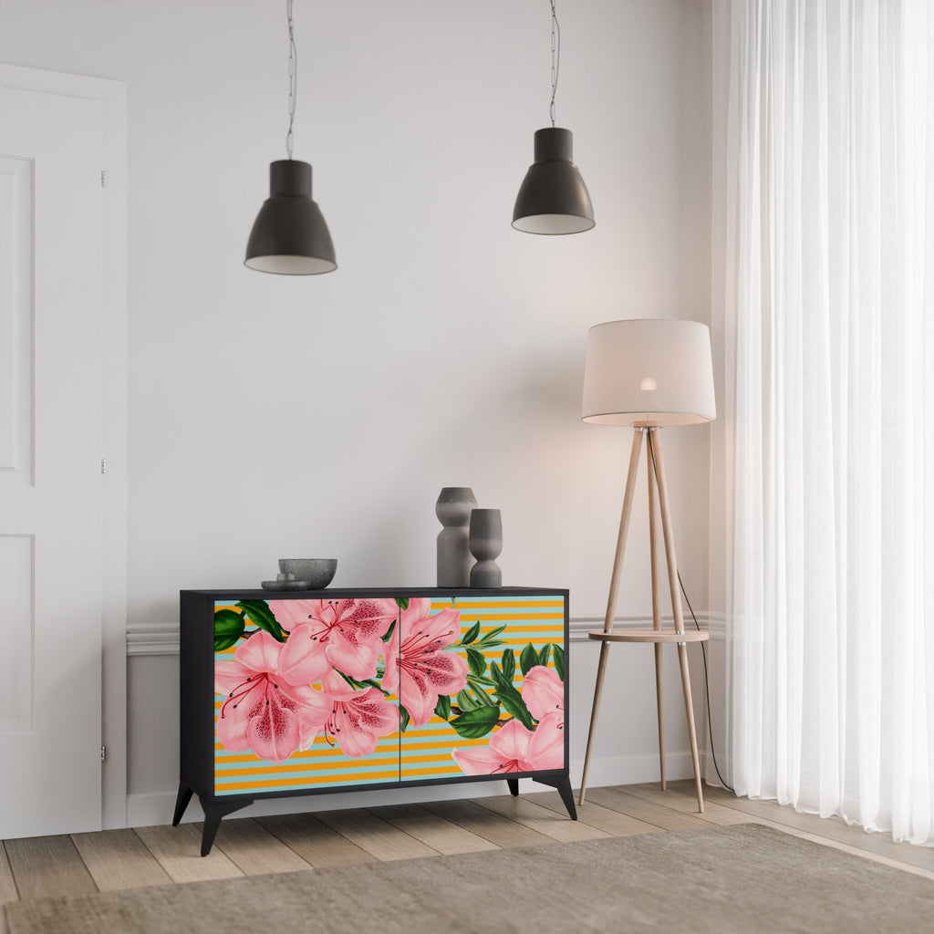 FRAGILE BEAUTY Sideboard mit 2 Türen in Schwarz
