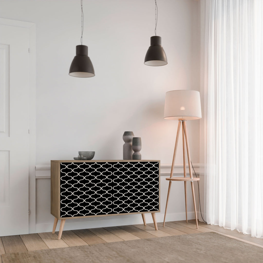 TESSELATED BLACKNESS Sideboard mit 2 Türen in Eichenoptik