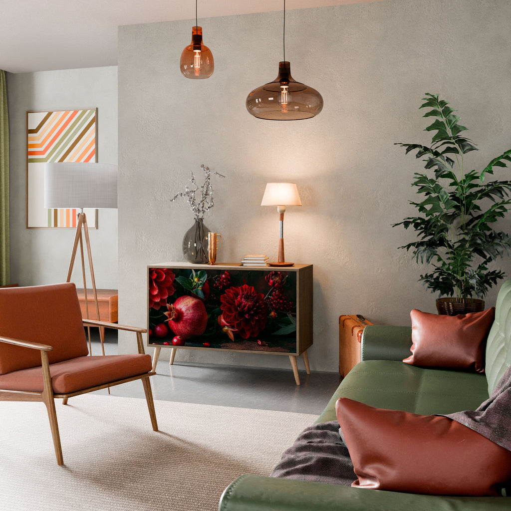 DAHLIAS AND POMEGRANATES Sideboard mit 2 Türen in Eichenoptik