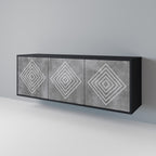 POLYGONAL ARTISTRY Sideboard mit 3 Türen in Schwarz
