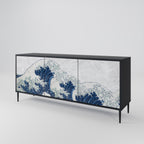 THE GREAT WAVE AT KANAGAWA Sideboard mit 3 Türen in Schwarz