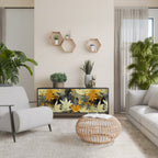 SUNKISSED LILY Sideboard mit 3 Türen in Schwarz