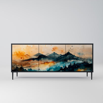 OMINOUS MOUNTAINS 3-türiges Sideboard