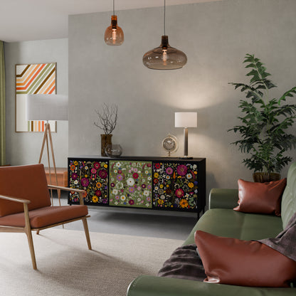 Verdant Garden 3-türiges Sideboard