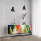 COLORFUL TRIANGLES Sideboard mit 3 Türen in Schwarz