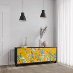 YELLOW CHINOISERIE Sideboard mit 3 Türen in Schwarz