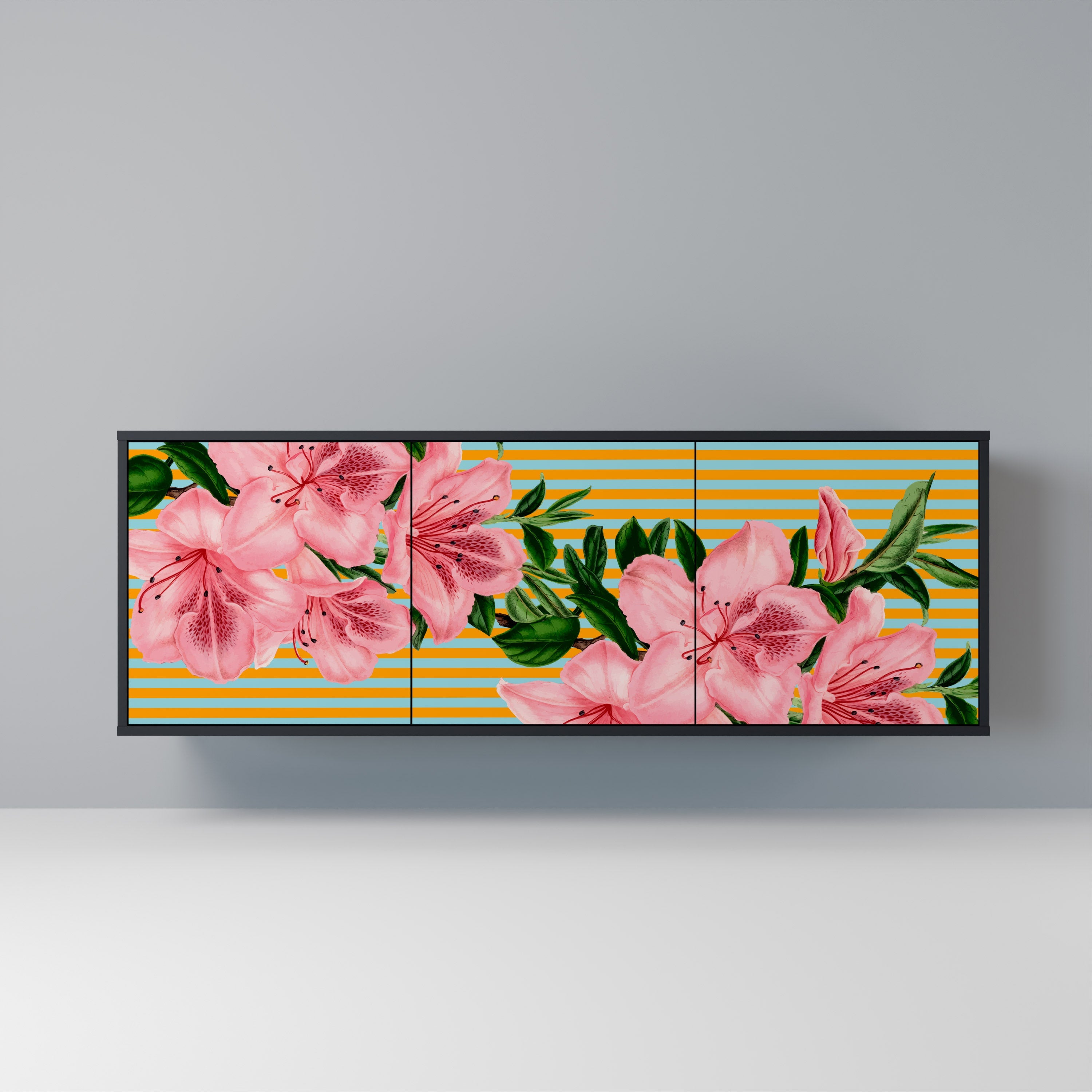 FRAGILE BEAUTY 3-türiges Sideboard in Schwarz