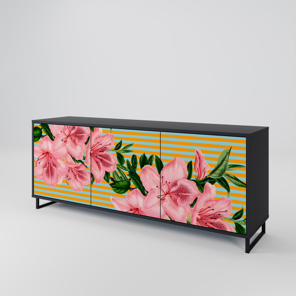 FRAGILE BEAUTY 3-türiges Sideboard in Schwarz