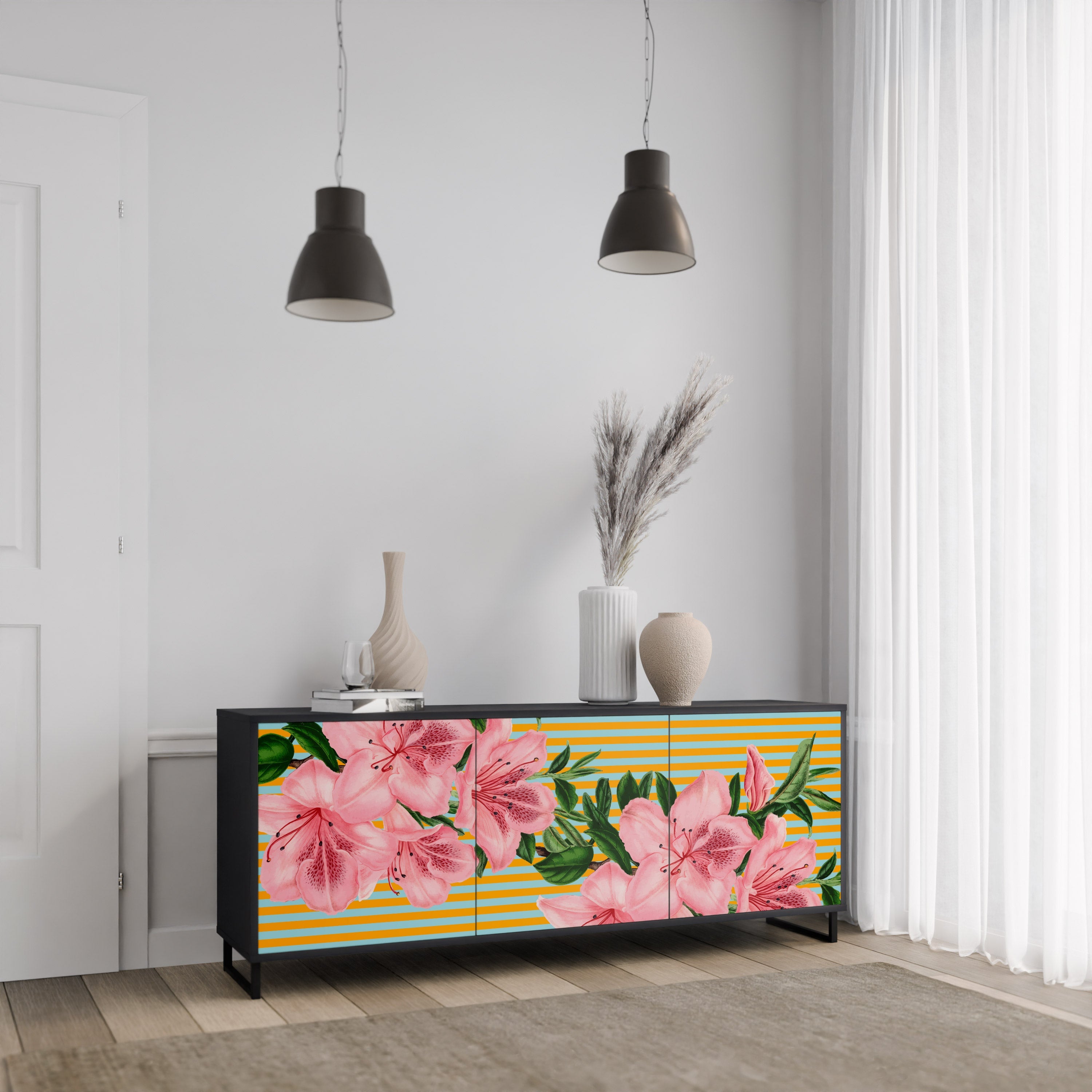 FRAGILE BEAUTY 3-türiges Sideboard in Schwarz
