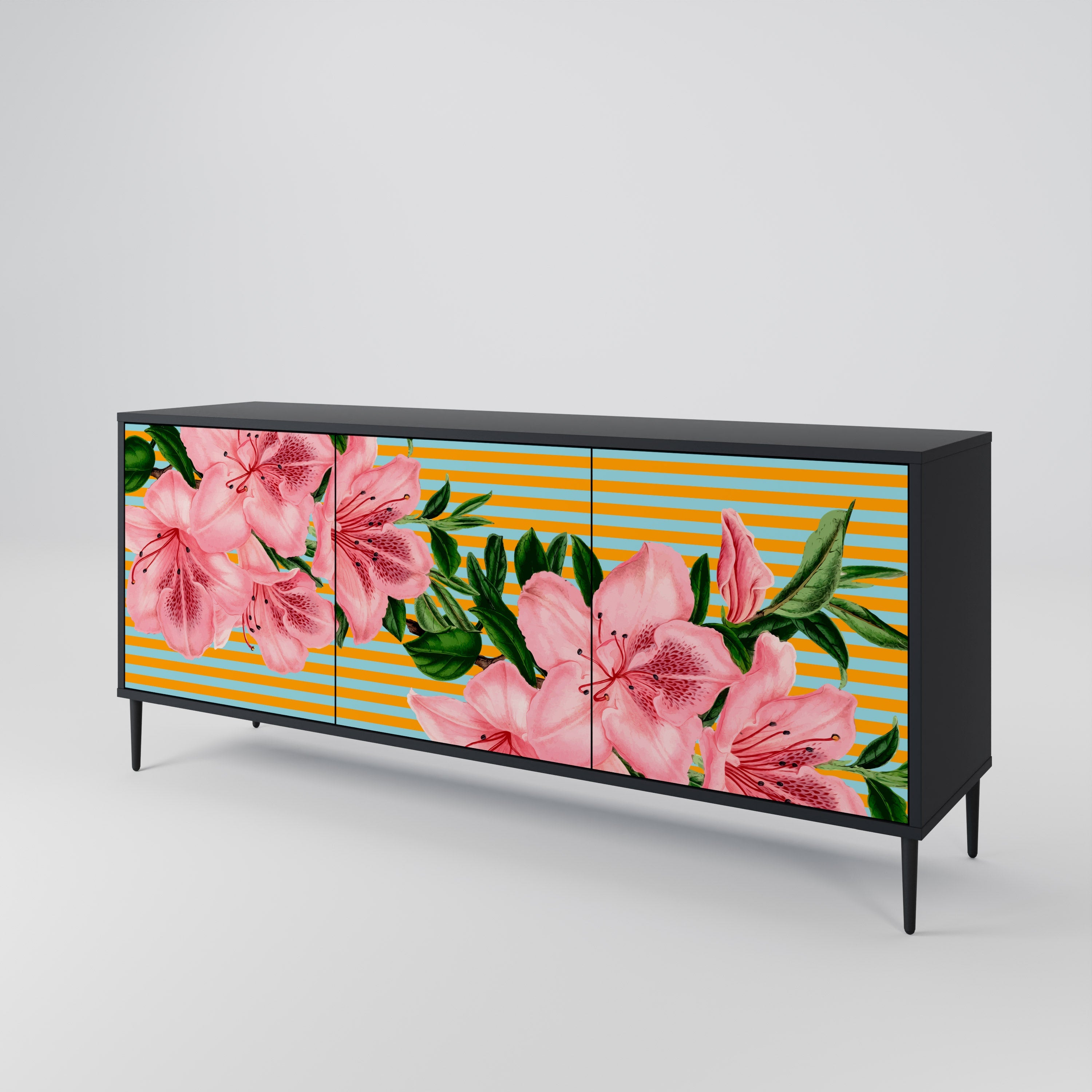 FRAGILE BEAUTY 3-türiges Sideboard in Schwarz