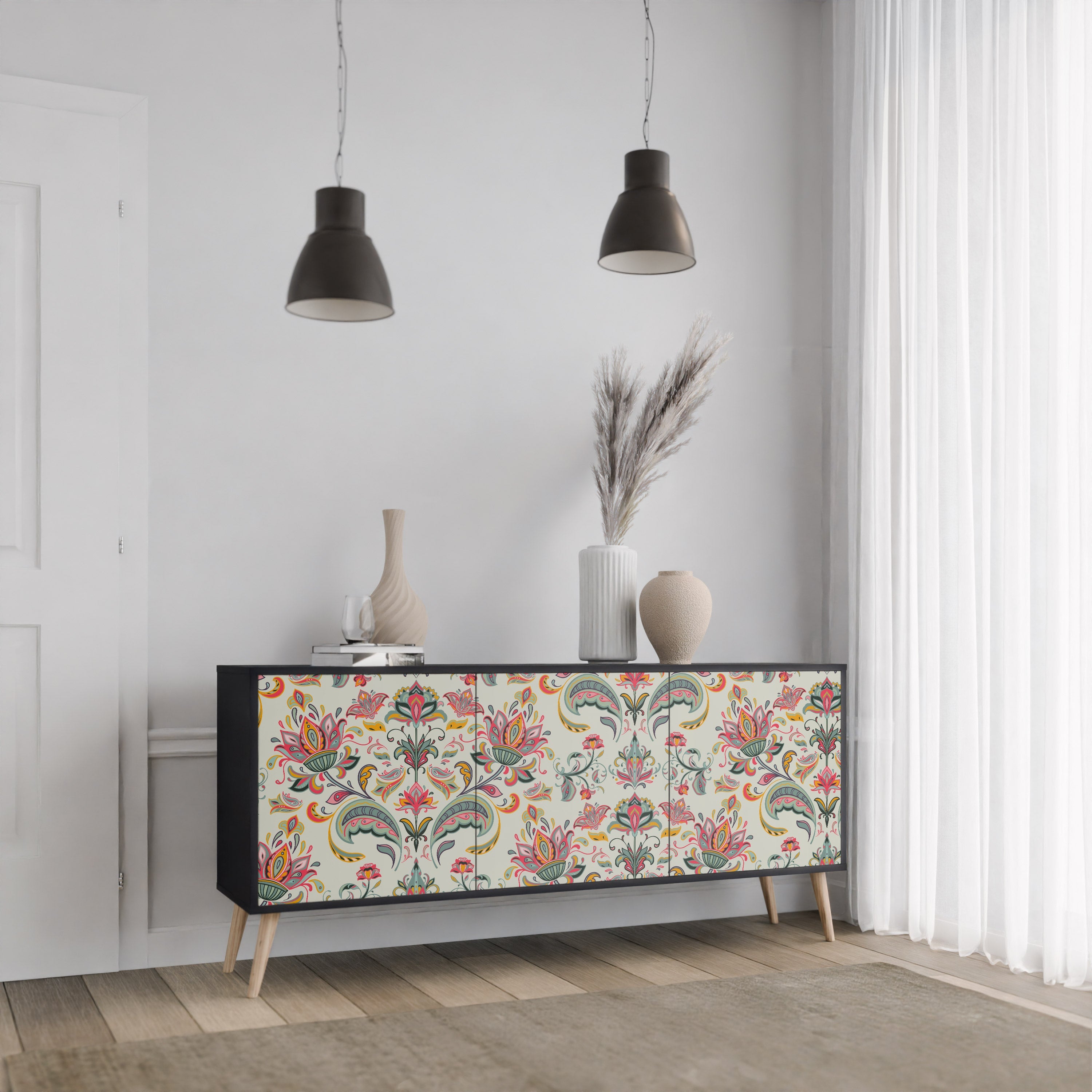 ORGANIC FOLKLORE 3-türiges Sideboard in Schwarz