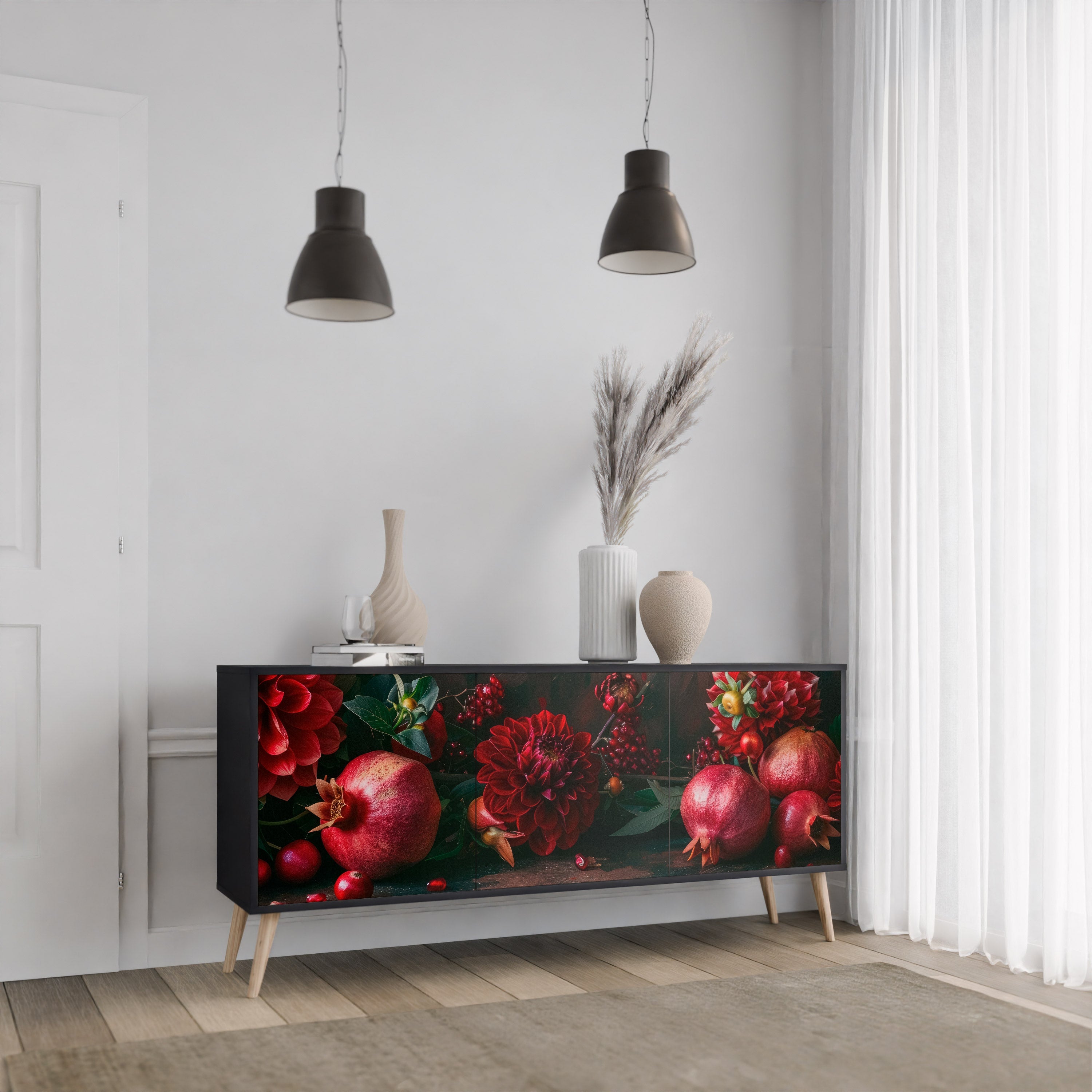 DAHLIAS AND POMEGRANATES Sideboard mit 3 Türen, schwarzes Finish