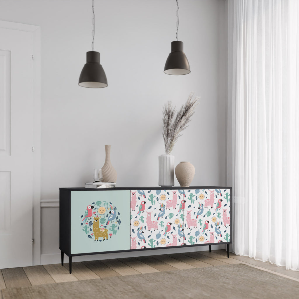 COLORFUL ALPACAS 3-türiges Sideboard in Schwarz