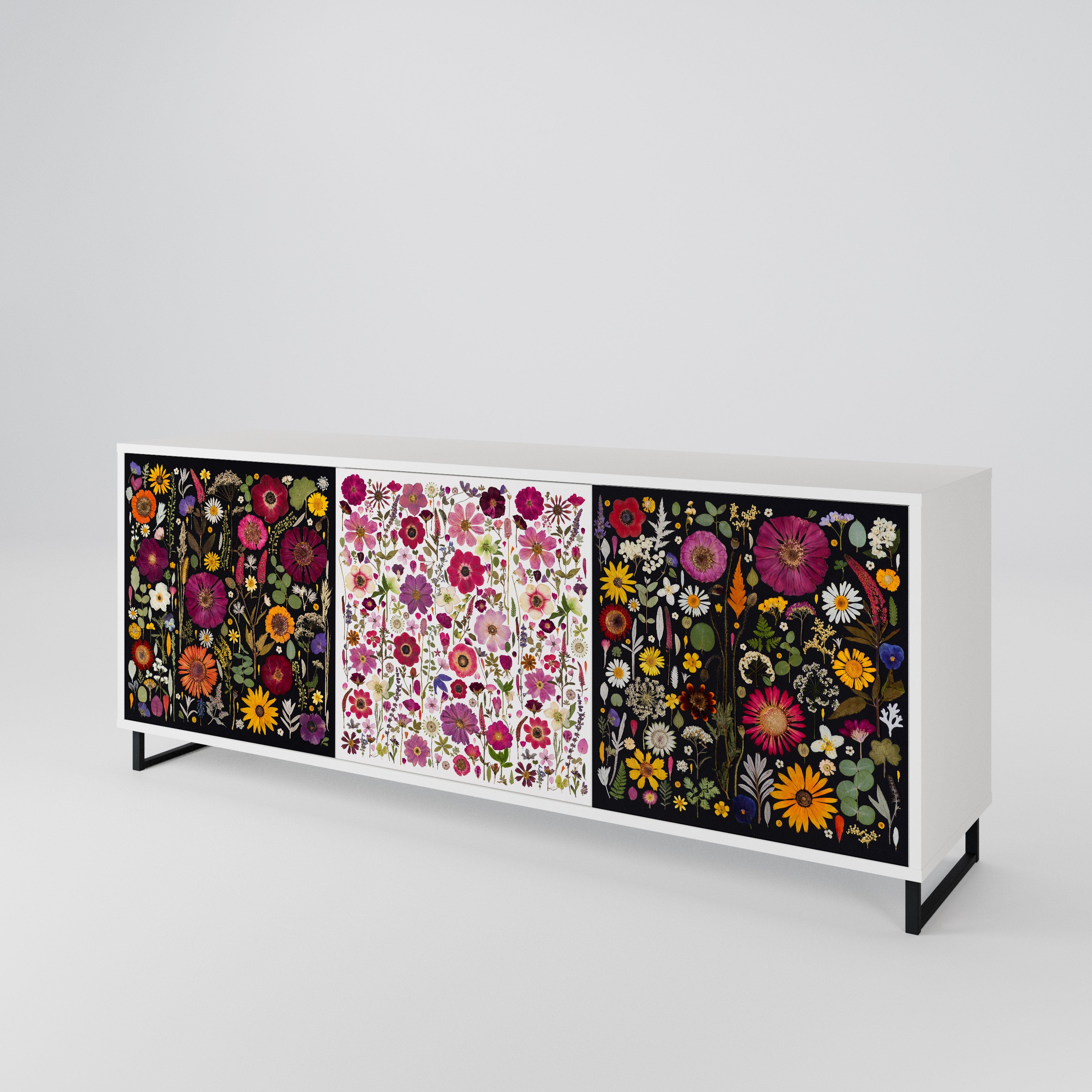 DAYNITE GARDEN 3-türiges Sideboard