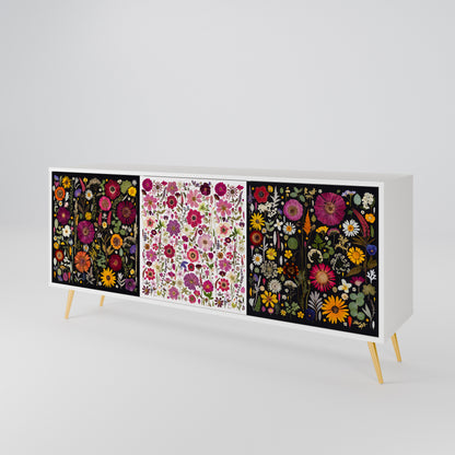 DAYNITE GARDEN 3-Door Sideboard