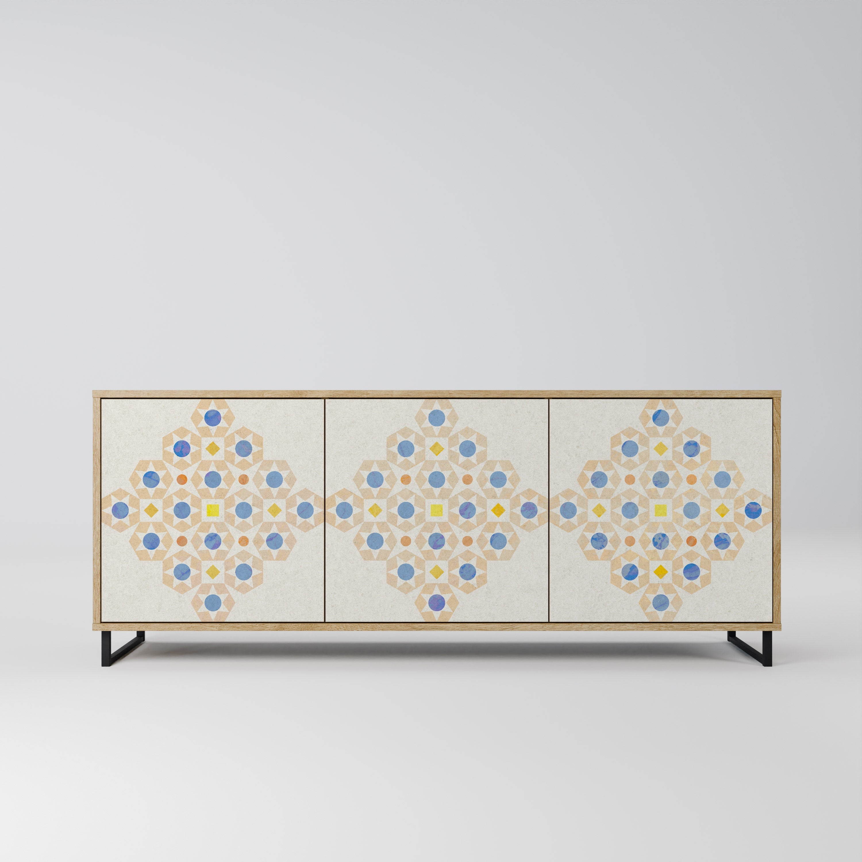 Gemustertes Prisma-Sideboard mit 3 Türen in Eichenoptik