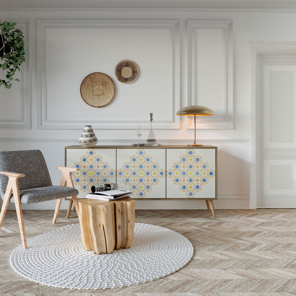 Gemustertes Prisma-Sideboard mit 3 Türen in Eichenoptik