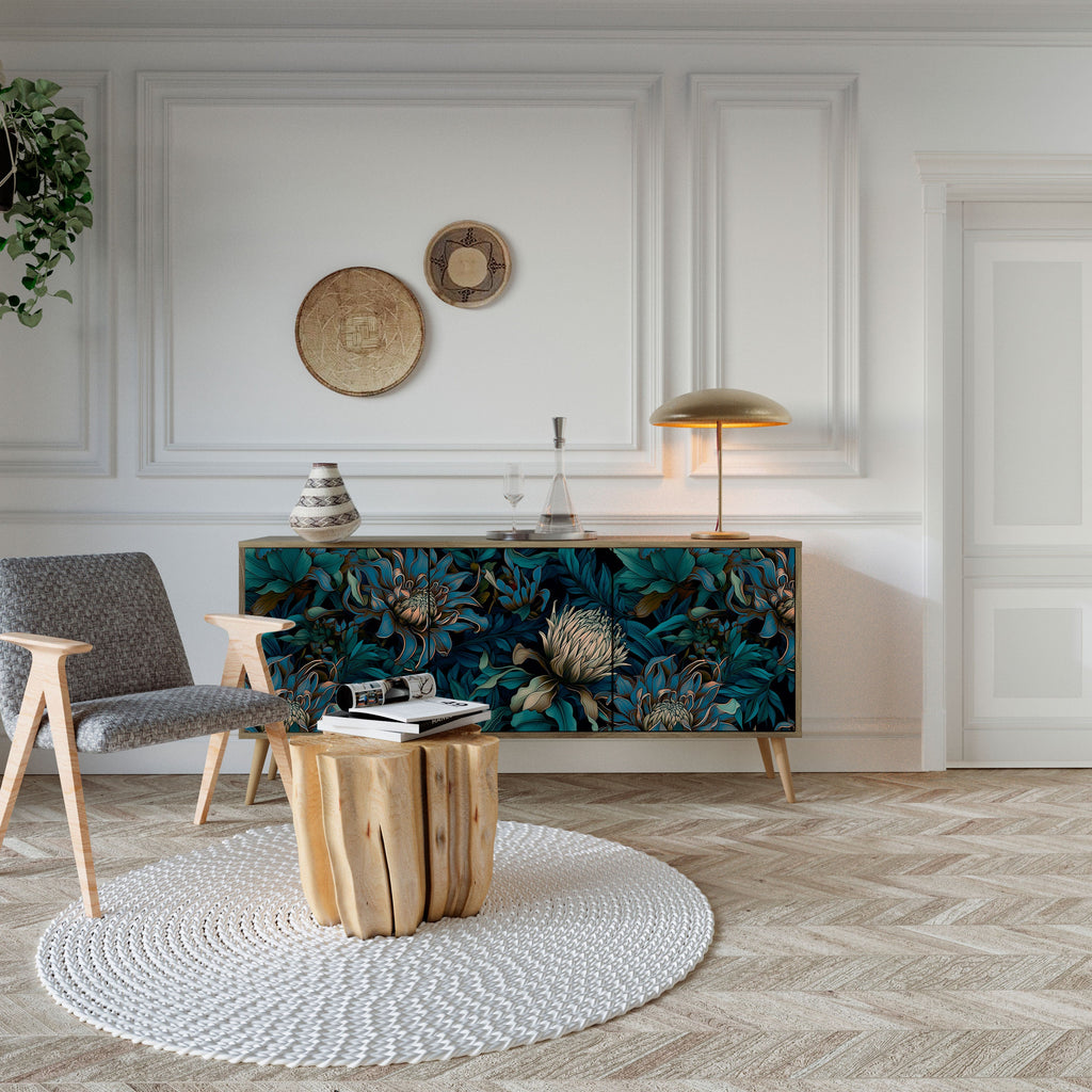 TWILIGHT BLOOM 3-türiges Sideboard in Eichenoptik