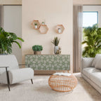 LEAVES ON GREEN Sideboard mit 3 Türen in Eiche-Optik