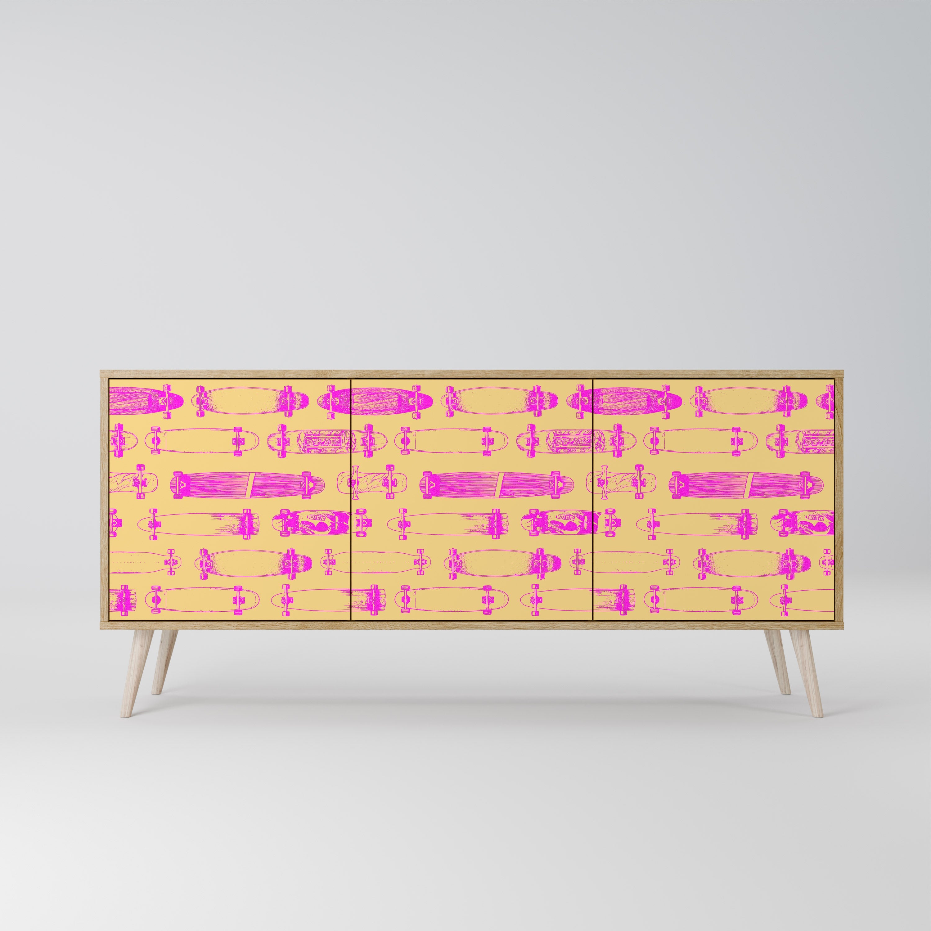 SKATEBOARD ARTISTRY 3-türiges Sideboard in Eichenoptik