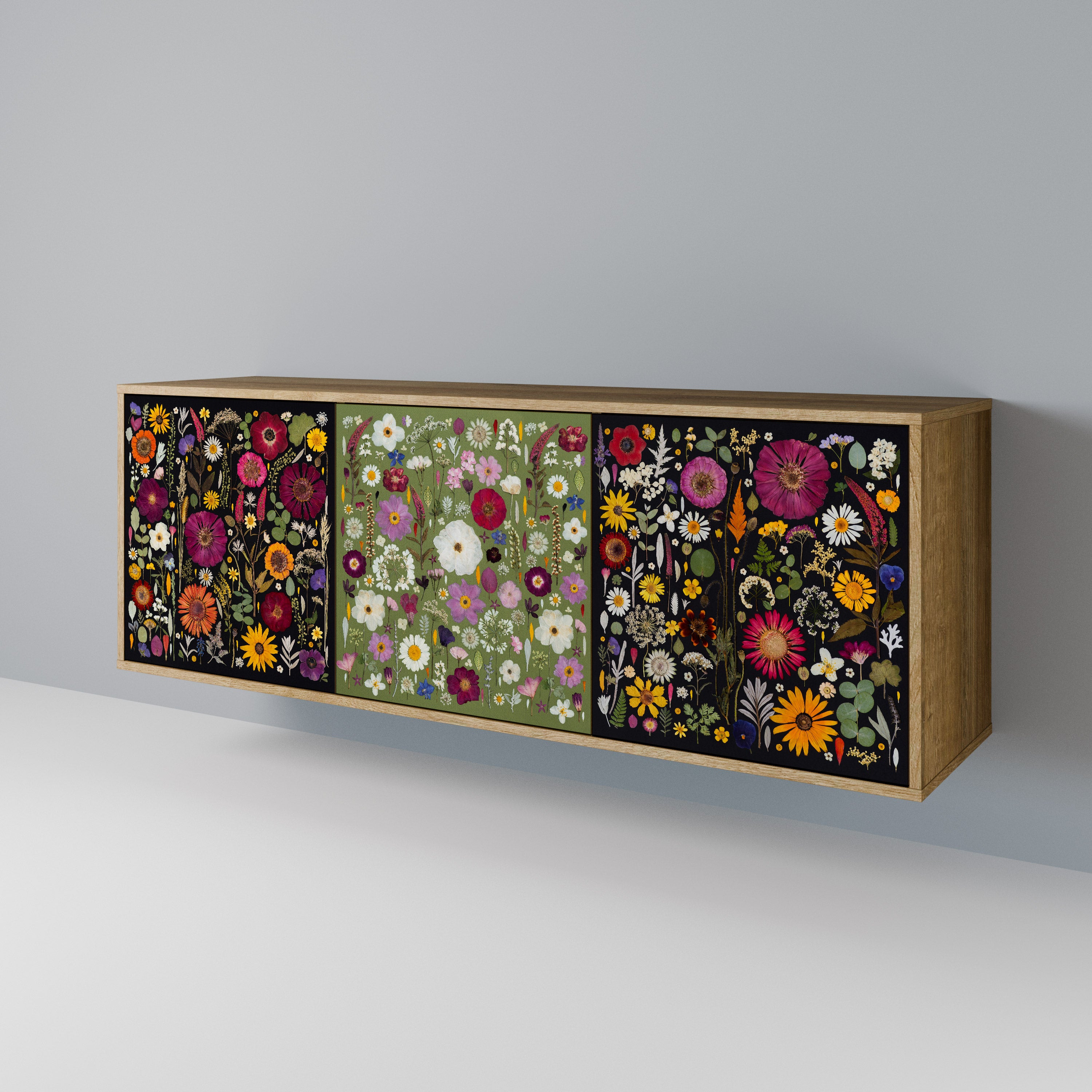 VERDANT GARDEN 3-Door Sideboard