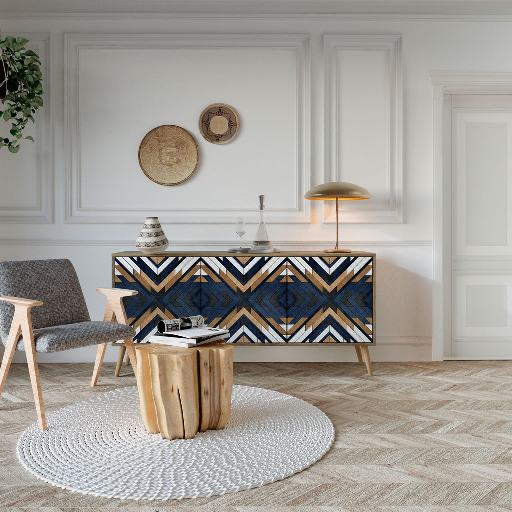 ARTFUL GEOMETRY 3-türiges Sideboard in Eichenoptik