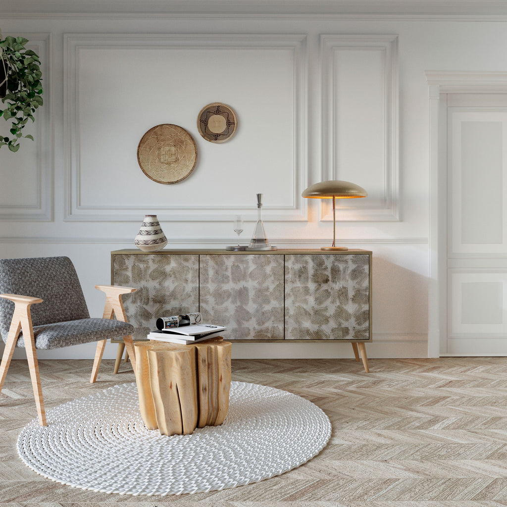 SLIGHTLY BLURRED 3-Door Sideboard in Oak Effect