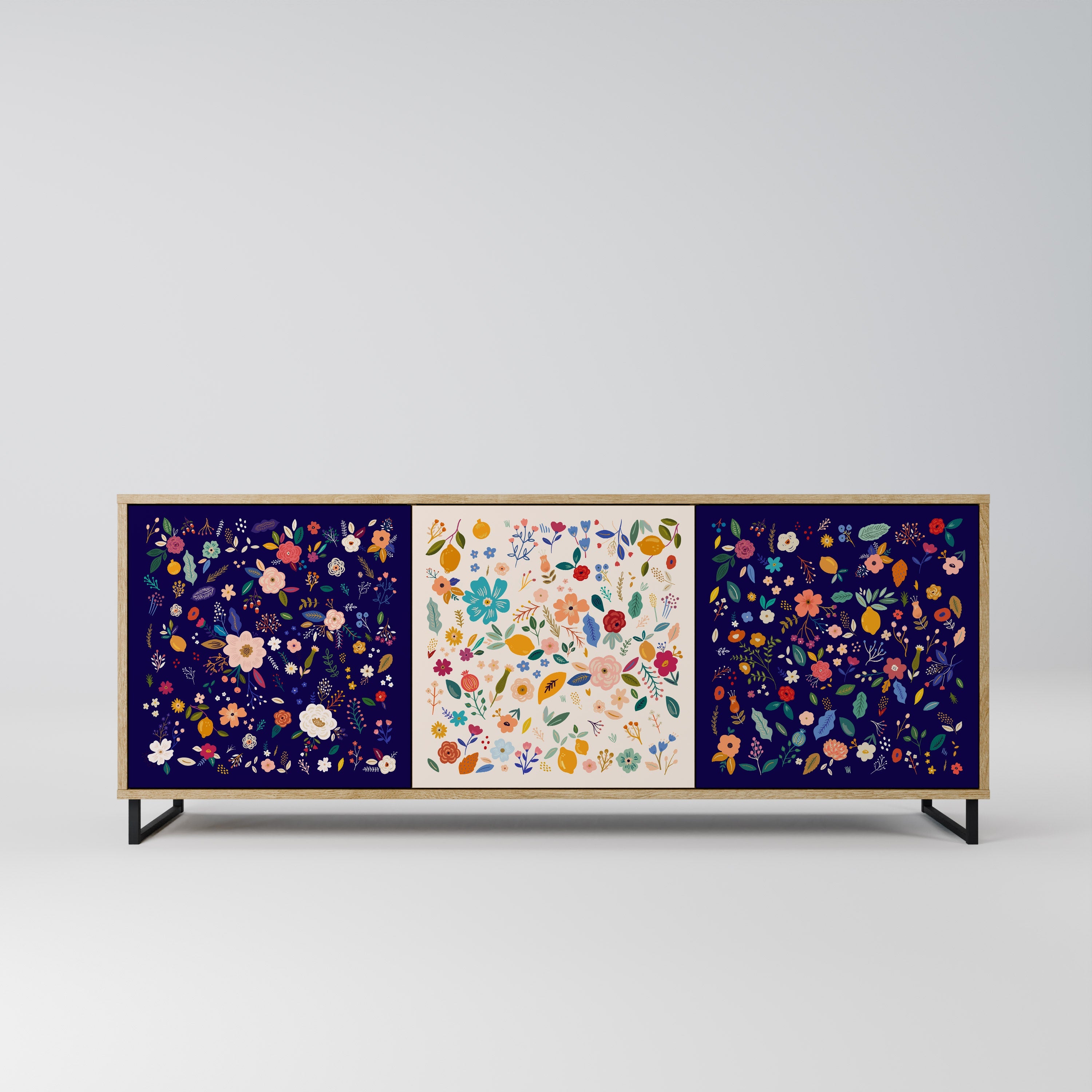 FLORAL COMBINATION 3-Door Sideboard in Oak Effect
