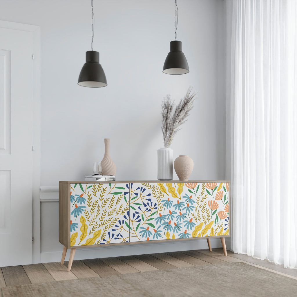 HELLO SPRING 3-Door Sideboard in Oak Effect