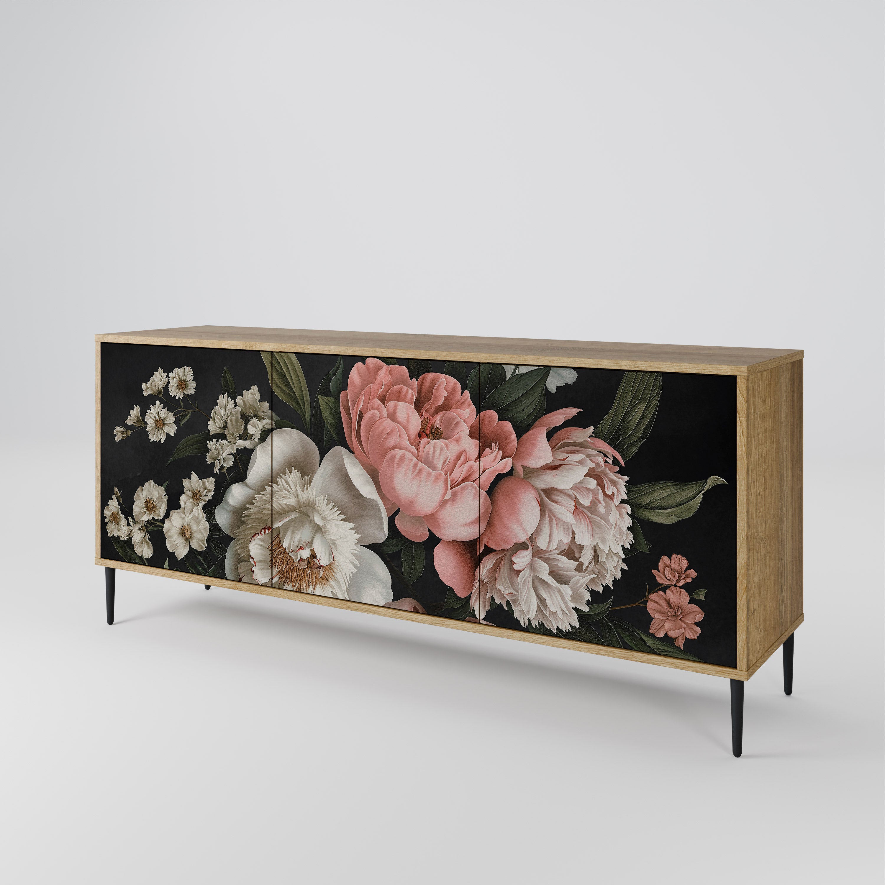 LUSH ELEGANCE 3-Door Sideboard