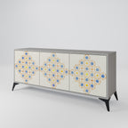 PATTERNED PRISM Sideboard mit 3 Türen in Grau