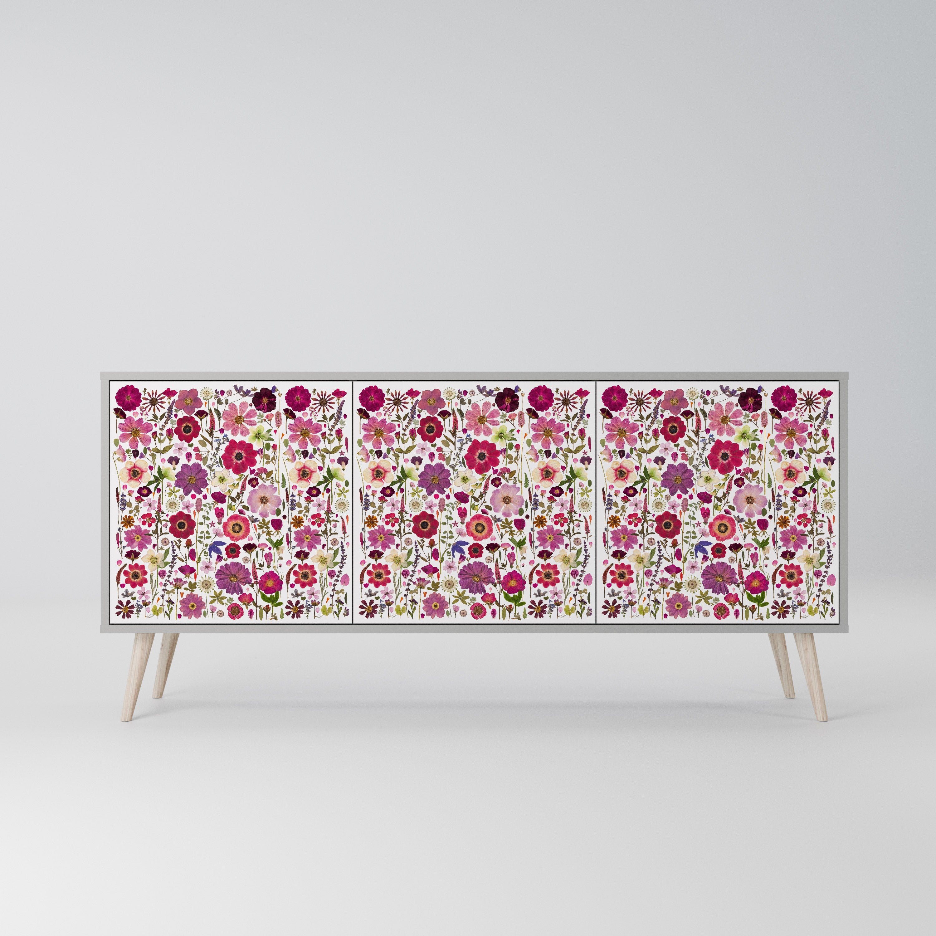Petal Garden 3-türiges Sideboard