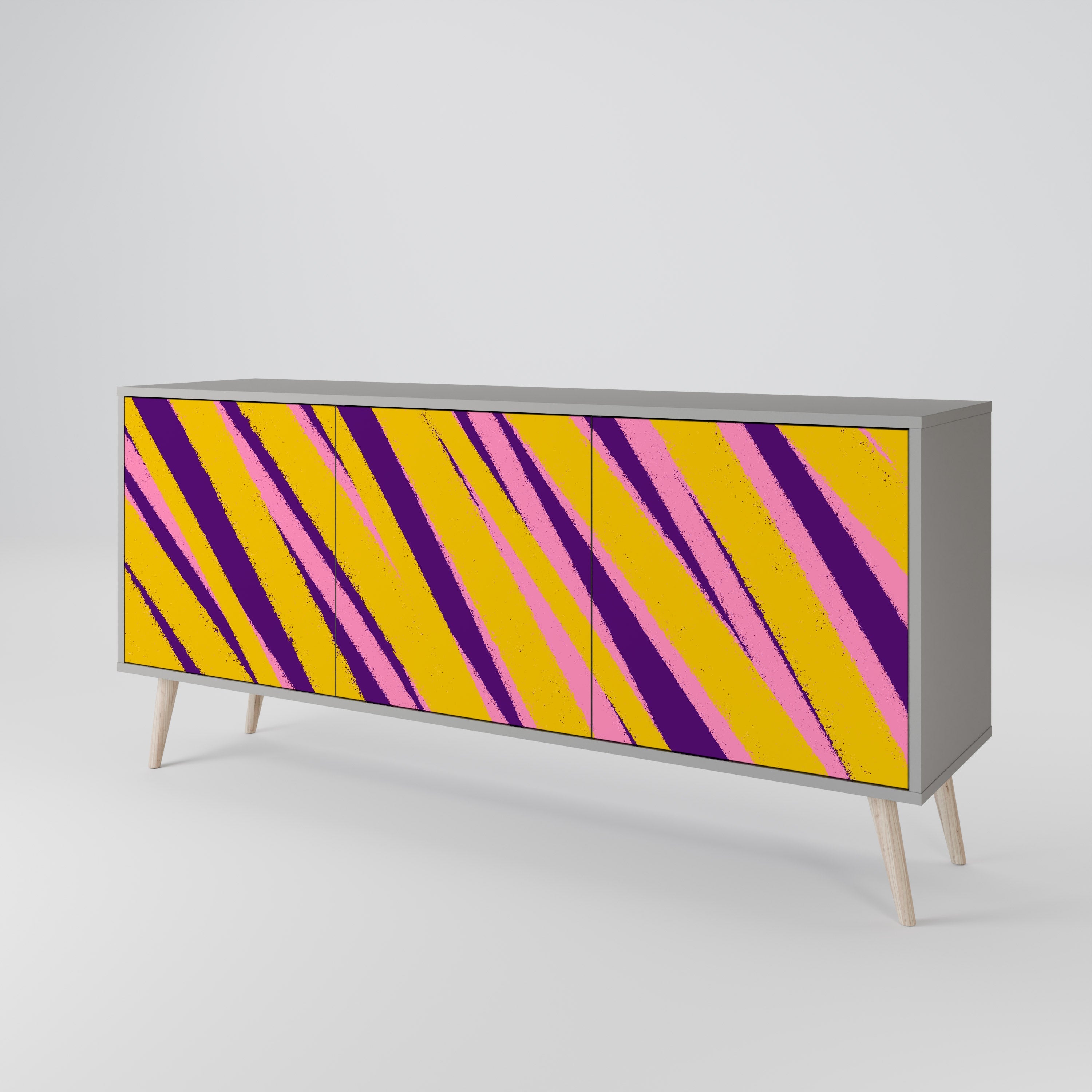 DREAMS COME TRUE 3-türiges Sideboard in grauer Ausführung