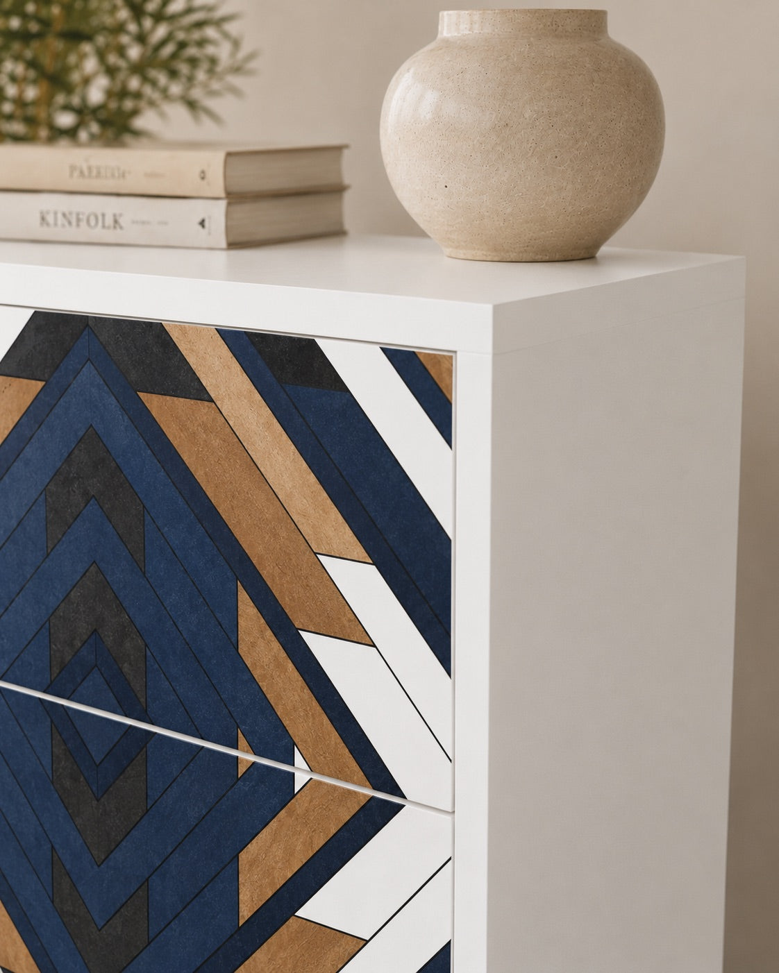 ARTFUL GEOMETRY Kommode