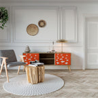 COURAGE MOLD 2-Door TV Stand in Oak Effect