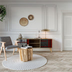 GRAY FIGURES TV-Lowboard mit 2 Türen in Eiche-Optik