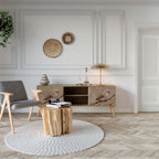 PETAL DISTINGUISH TV-Lowboard mit 2 Türen in Eiche-Optik