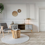 FADE IN THE TREES TV-Lowboard mit 2 Türen in Eiche-Optik