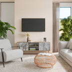 FADE IN THE TREES TV-Lowboard mit 2 Türen in Eiche-Optik