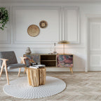 GOLDEN TIDES 2-Door TV Stand in Oak Effect