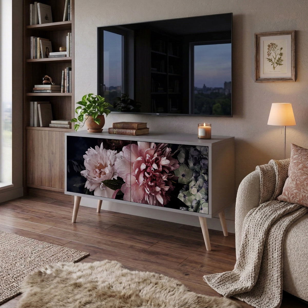 PURE BLOSSOM Kompaktes 2-türiges TV-Lowboard