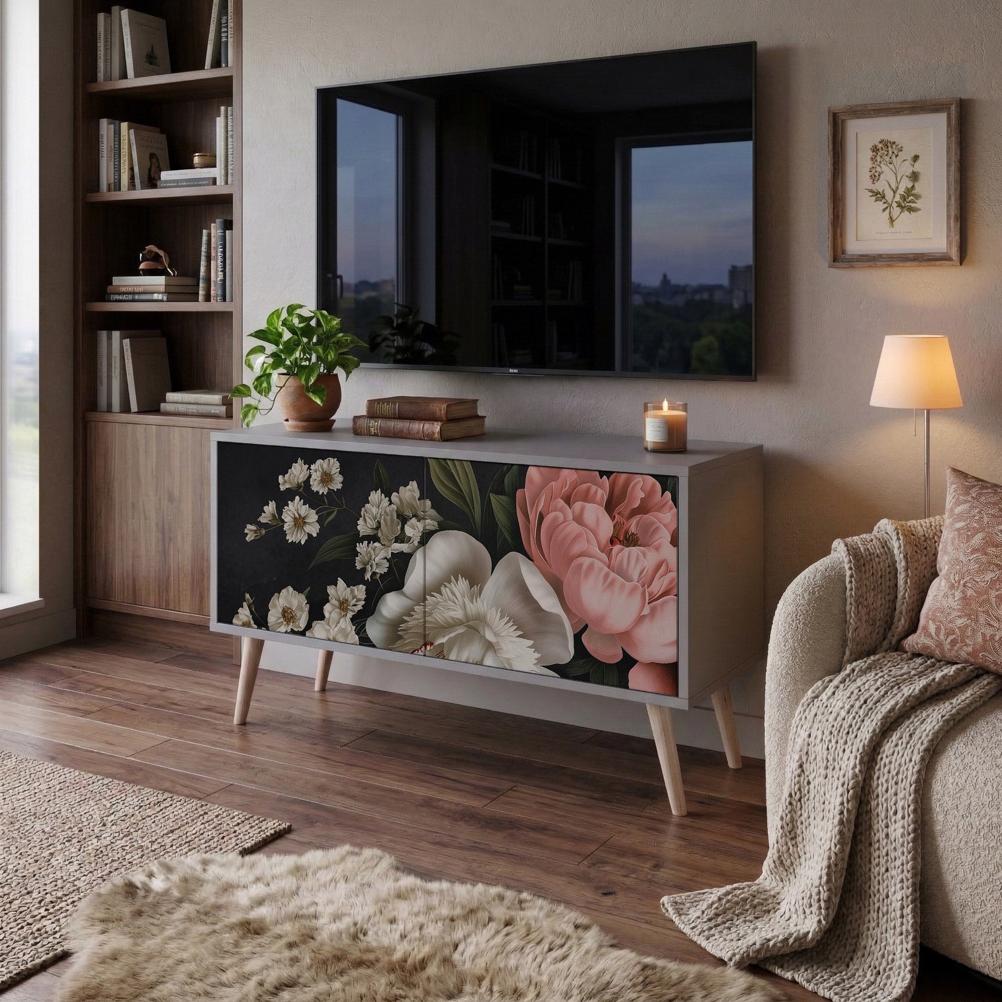 LUSH ELEGANCE Kompaktes 2-türiges TV-Lowboard